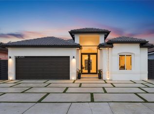 Chateau Royal Estates, Homestead, FL 33033