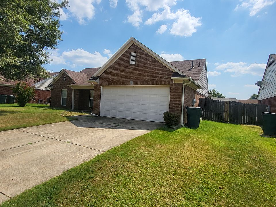 1st image of 8121 Mary Payton Dr