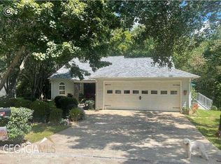 30/32 Oakwood Ct, Blue Ridge, GA 30513