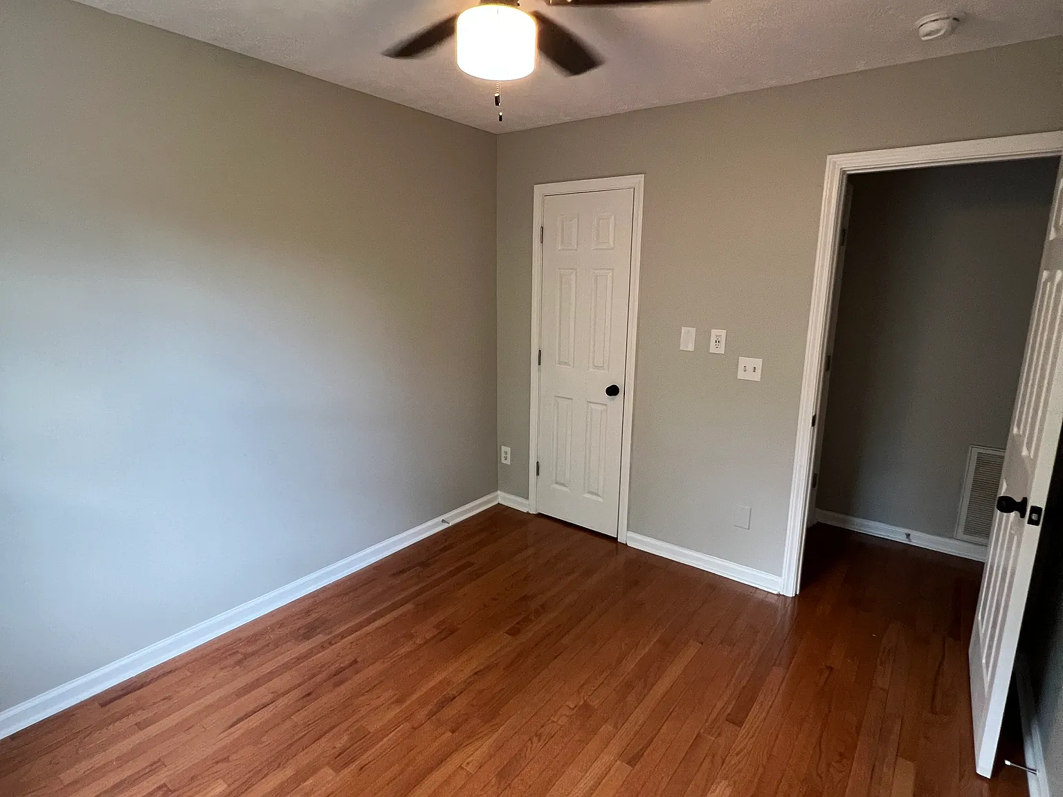 2 bed, 2.5 bath, 1632 sqft, $2,000 — Photo 4