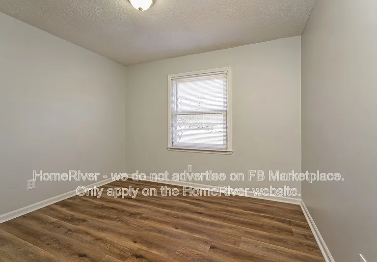 1416 Waterloo Dr — Photo 7