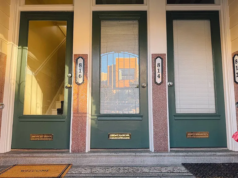 816 Central Ave — Photo 2
