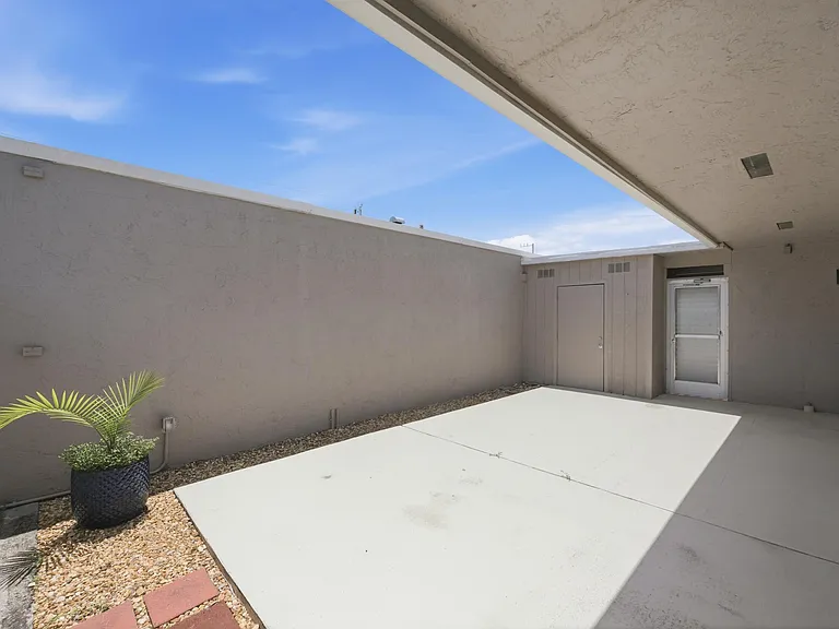 14832 Wildflower Ln — Photo 27