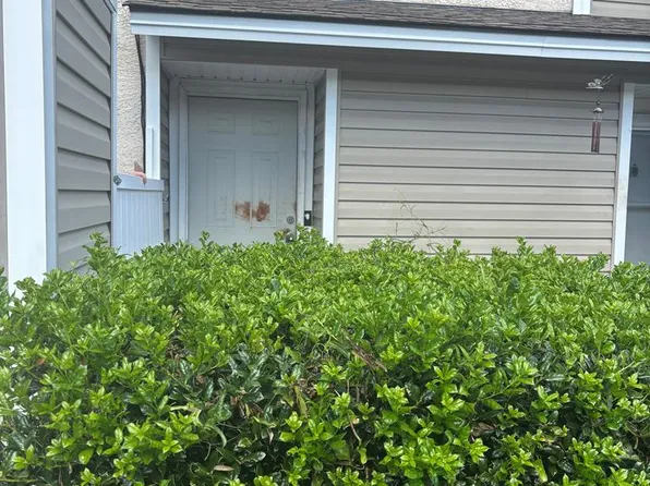 727 S Main St APT 24, Hinesville, GA 31313