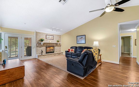4th image of 12815 Saint Leger St