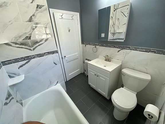 3rd image of 595 Bard Ave APT 2
