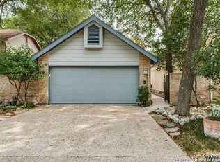 11 Courtside Cir, San Antonio, TX 78216