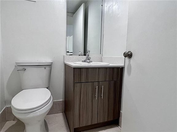 4th image of 18335 W 68th Ave #700-216