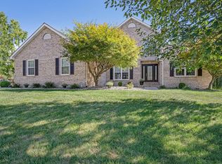 3 W Huntington Dr, Maryville, IL