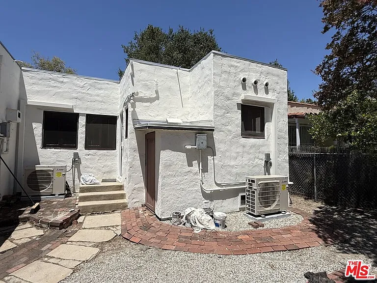 92 S Sunnyslope Ave — Photo 7