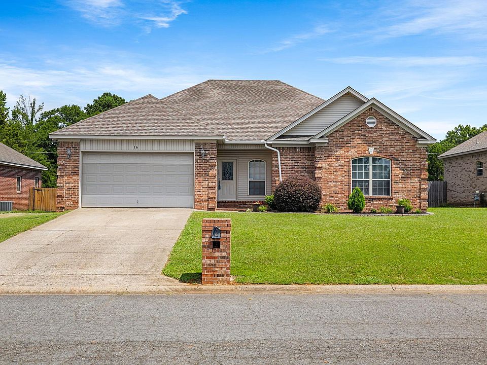 1st image of 16 Blueberry Ln