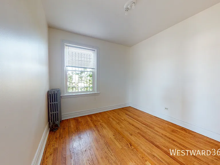 3012 W Warren Blvd #3R — Photo 6