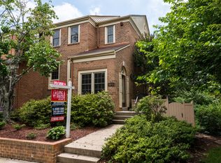5910 Tudor Ln, Rockville, MD 20852