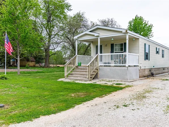 2141 E 790 North Rd, Shelbyville, IL 62565