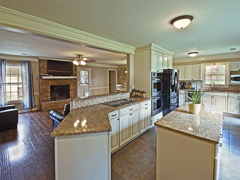 1st image of 8129 Kimbrook Dr