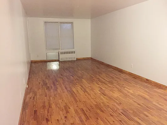 Rented by Onyx | media 7