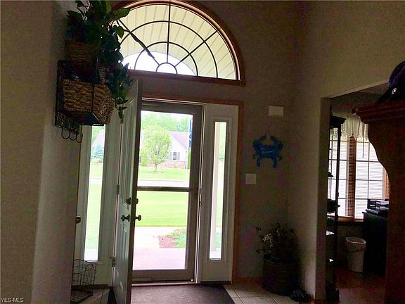 4th image of 605 Mallard Ct
