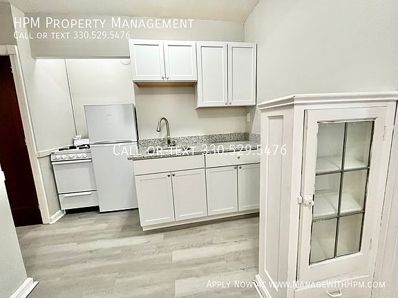 4th image of 1346 Kenilworth Ave APT 202