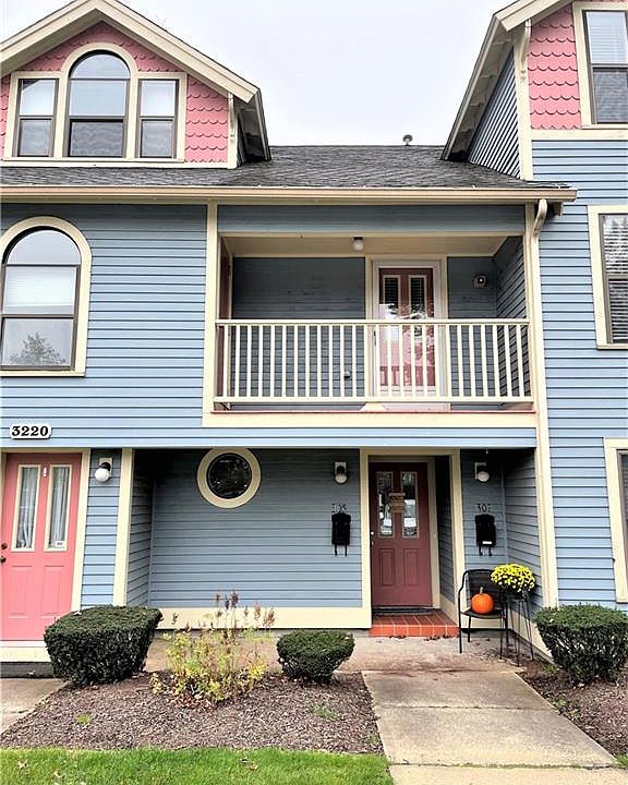 1st image of 3208 Whitney Ave #305