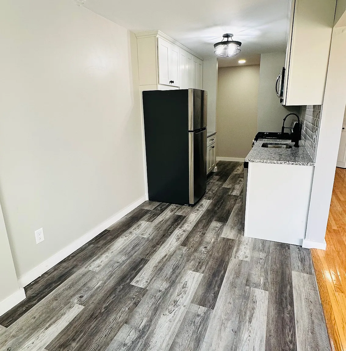 1 bed, 685 sqft, $1,800 — Photo 2