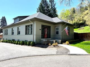 28 Orchard Cir, Wheeling, WV 26003