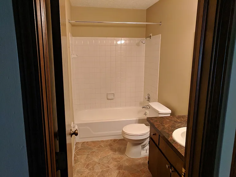 160 Los Ranchos Dr — Photo 13