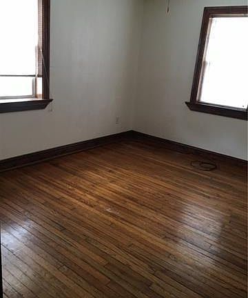 5th image of 6205 Wainwright Dr