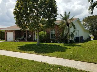 1325 SW 25th Ave, Deerfield Beach, FL 33442
