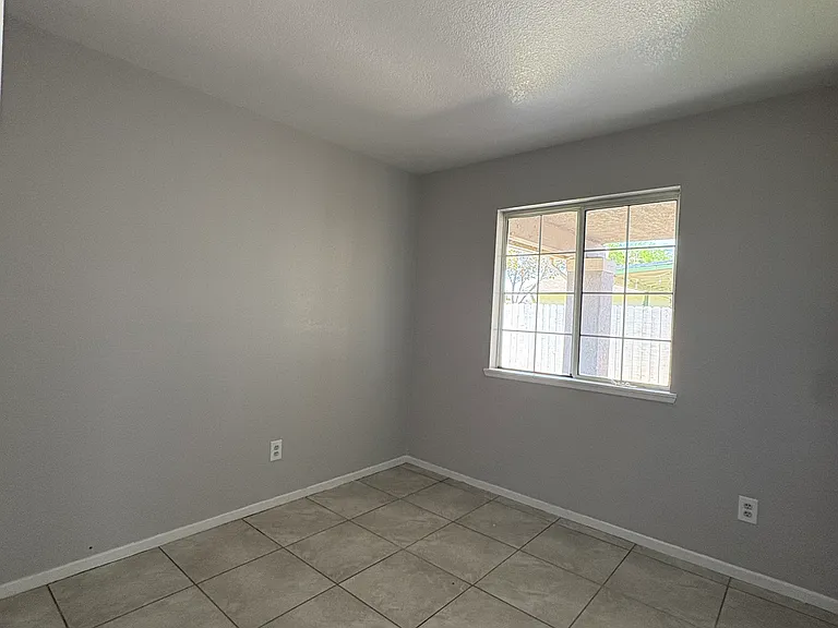 608 C Quiroz St — Photo 31