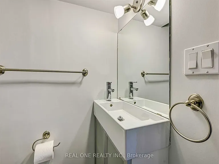 42 Cadillac Ave #LOWER — Photo 10