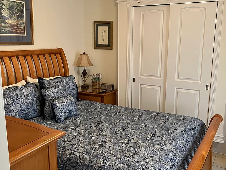 1026 Lake Shadow Dr — Photo 23