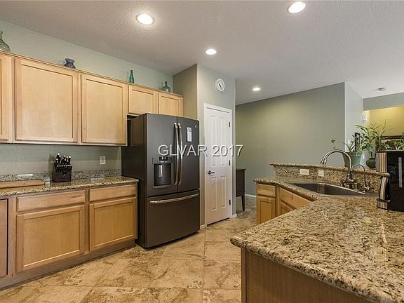 Kitchen with Island and Granite Countertops.