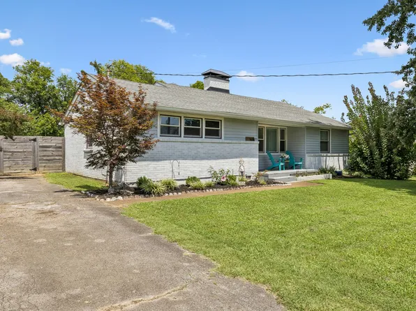 5018 Bonnahill Dr, Hermitage, TN 37076