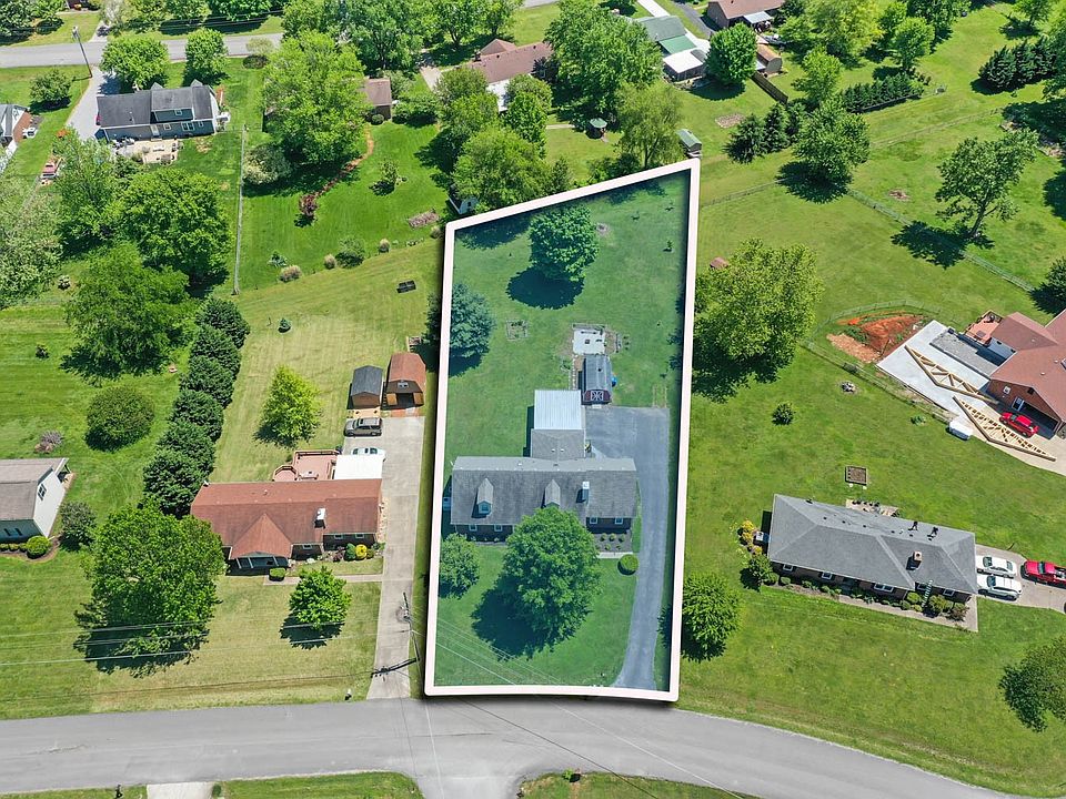 1st image of 670 Doe Dr
