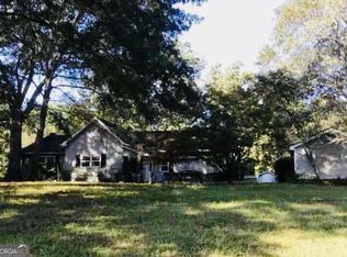 44 Hebron Church Rd, Dacula, GA 30019