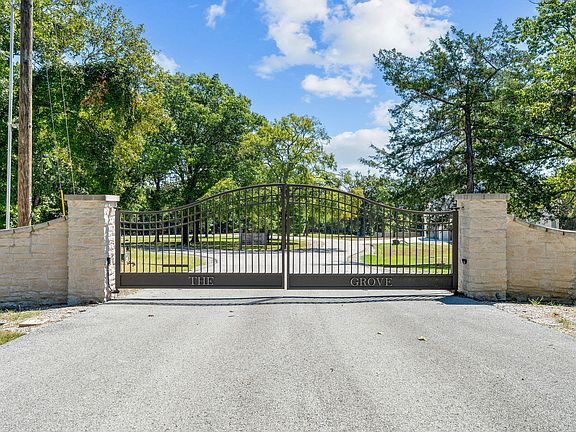4th image of 434 Rest Haven Lane