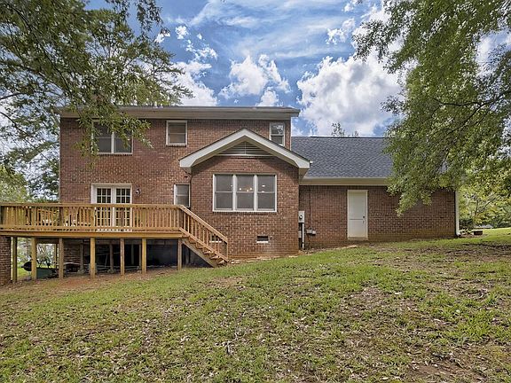 5th image of 107 Bowland Ct