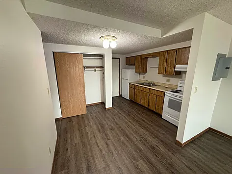 522 S Clinton St — Photo 12