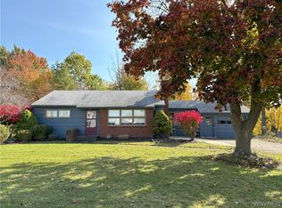 2225 Berg Rd, Buffalo, NY 14218