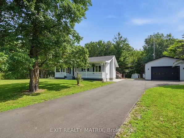 639 Boundary Rd, Alfred And Plantagenet, ON K0B 1A0