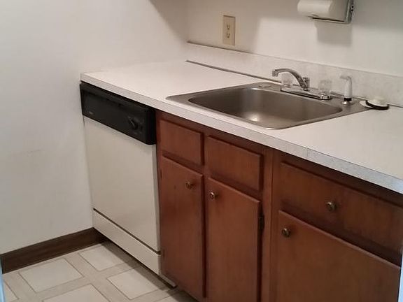 3rd image of 4224 W Central Ave APT 4