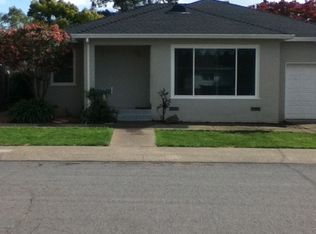 1123 Whitney Ave, Napa, CA 94559