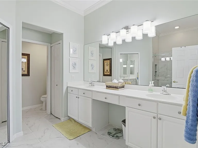11041 Iron Horse Way — Photo 20