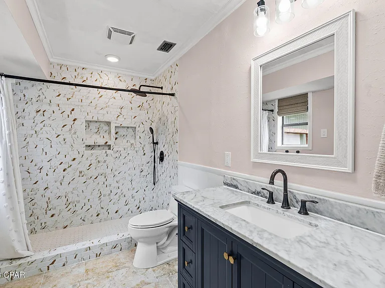 116 Derby Woods Dr — Photo 21