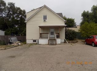 22213 Dequindre Rd, Hazel Park, MI 48030