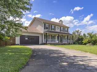 827 Keystone Dr, Clarksville, TN