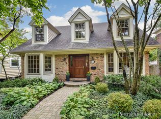 314 E Harrison Ave, Wheaton, IL