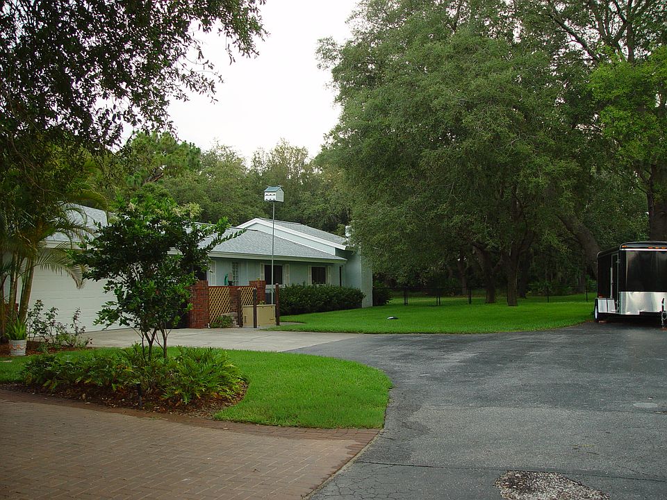 2nd image of 9617 125th St