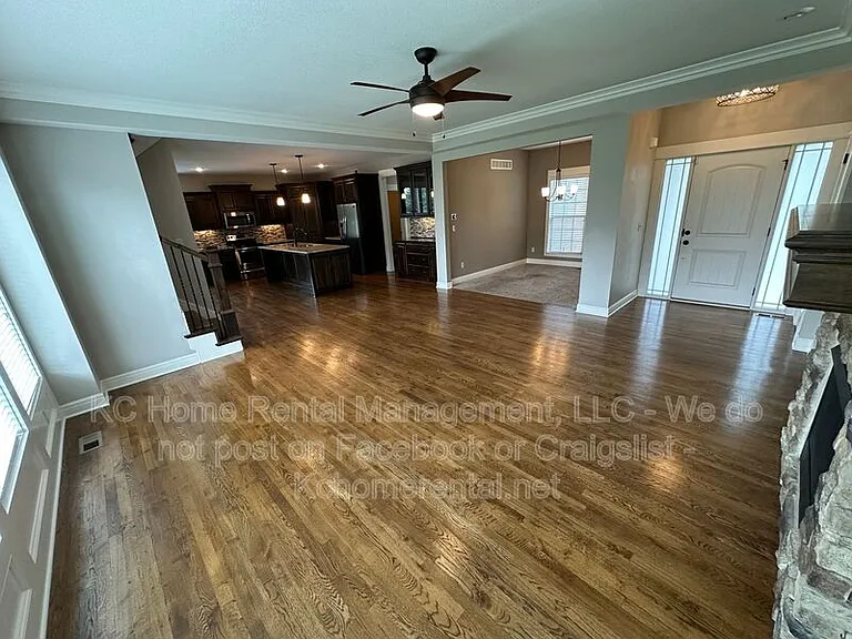 8608 W 165th Pl — Photo 12