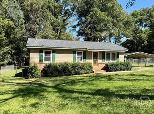 190 Jordan St, Royston, GA 30662